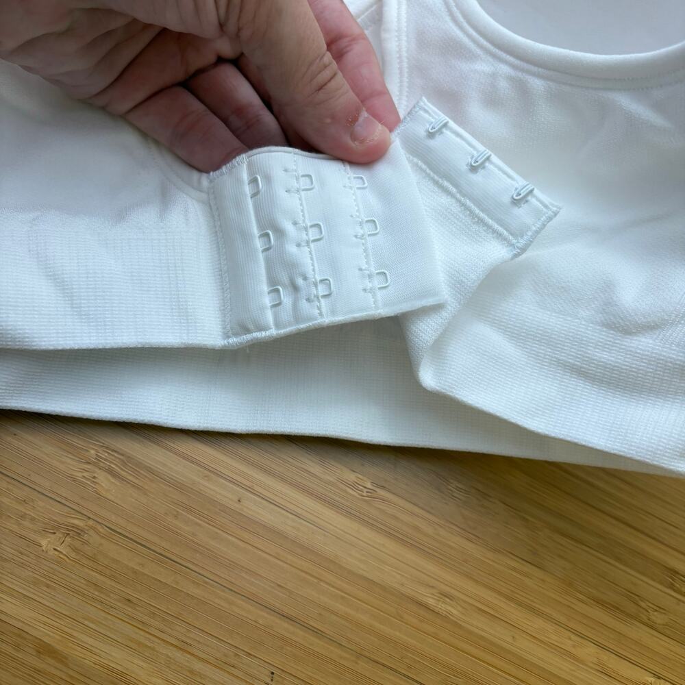 Shapermint Truekind Large White Daily Comfort Wireless Shaper Bra 10022 Extender - Picture 7 of 8